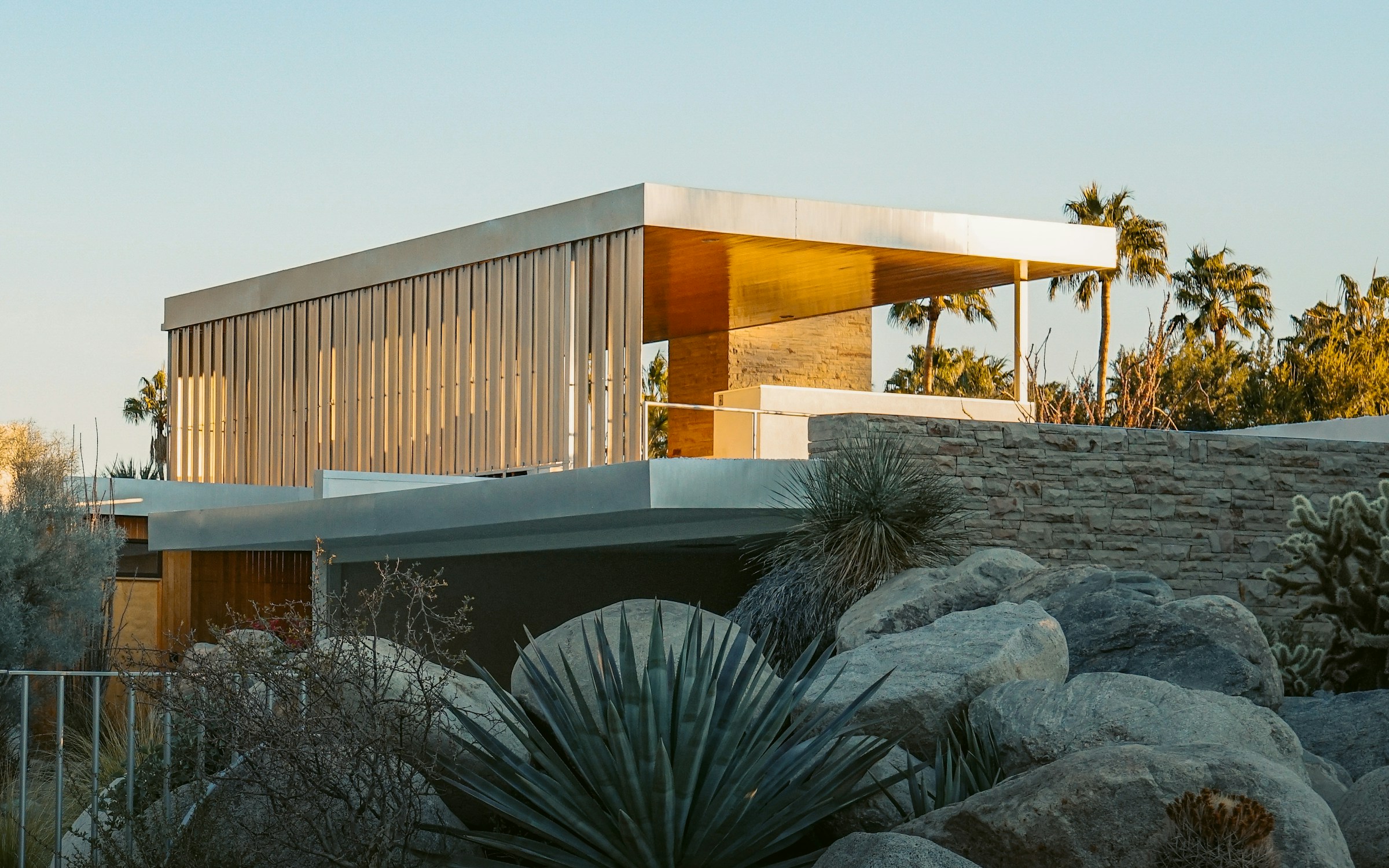Palm Springs setting